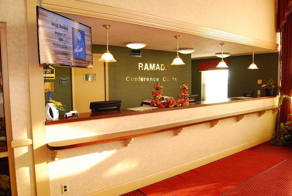 Hotel Ramada Conference Center Morgantown Exterior foto