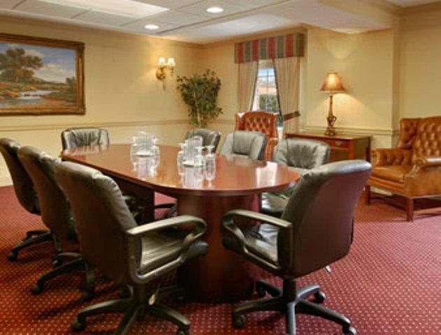 Hotel Ramada Conference Center Morgantown Facilidades foto